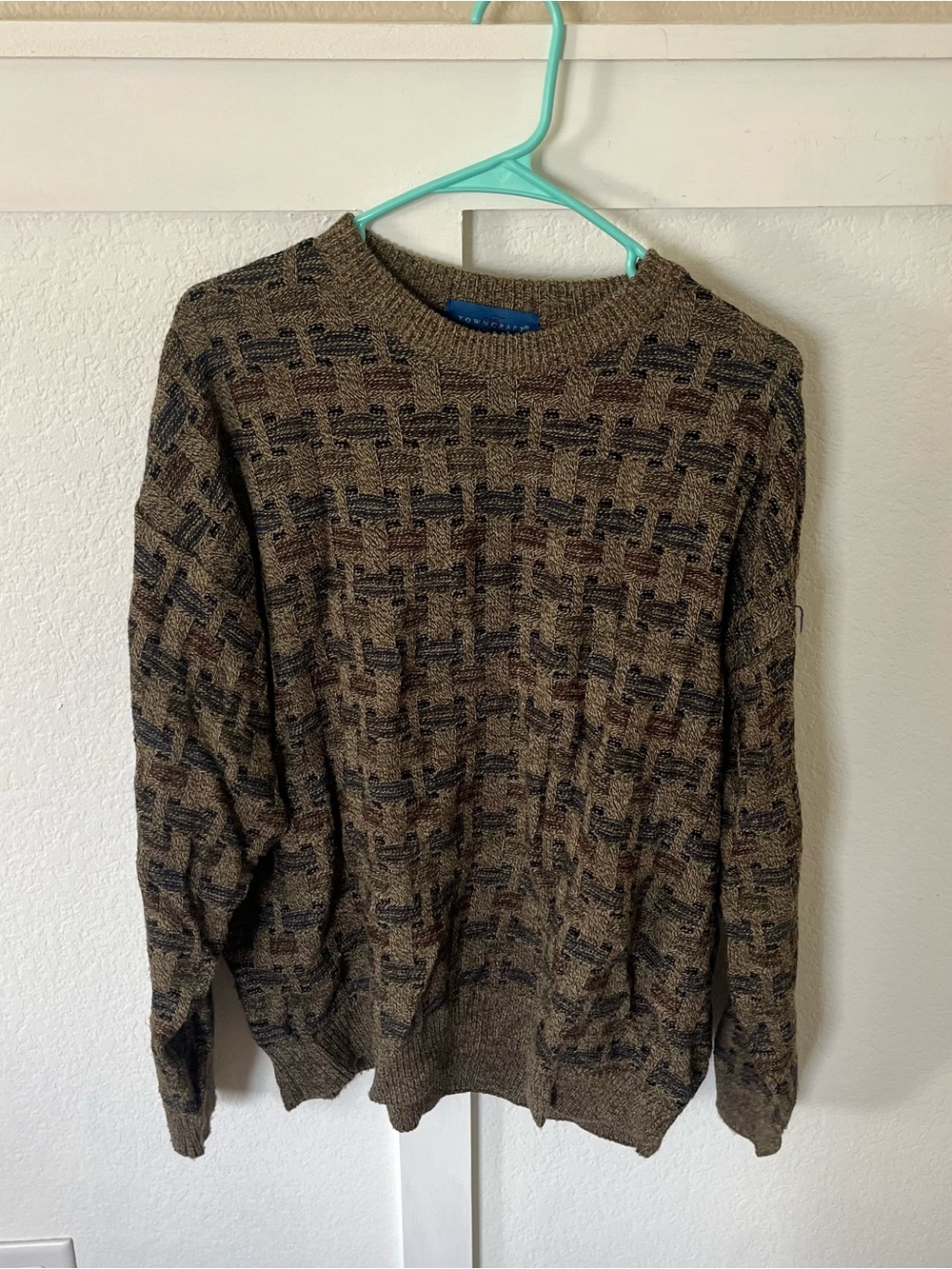 Vintage Towncraft Men's Large Crewneck Sweater